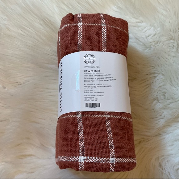 Little Korboose Woven Throw Blanket - NWT - Rust - Picture 6 of 8